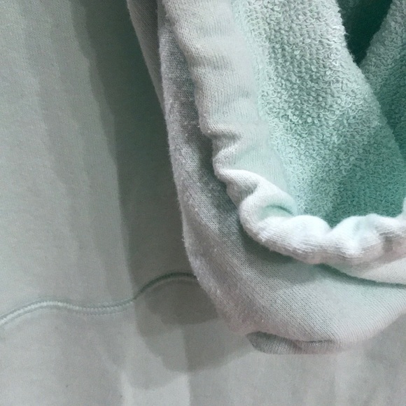 PINK VS Sea Green Light Hoodie - Picture 5 of 7